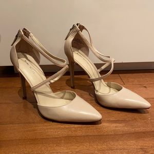 Never worned Nine West shoes